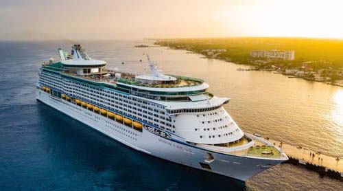 Cruzeiros voltam ao Caribe mexicano em retomada do turismo