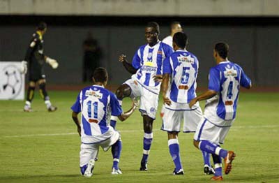 Em jogo de cinco gols, CSA vence o Corinthians-AL no Estádio Rei Pelé