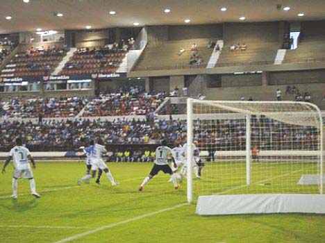 CSA vence Murici e retoma liderança do campeonato