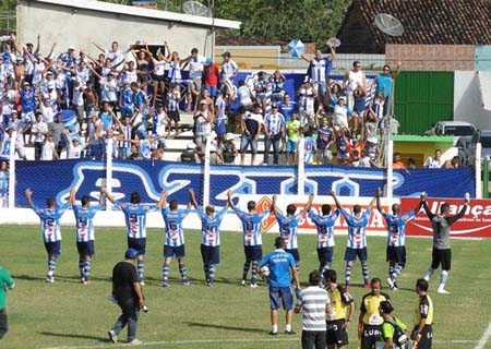 CSA vence o Coruripe fora de casa e fica perto da classificação