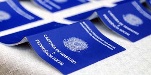 Pandemia aniquilou 7,8 milhões de postos de trabalho no Brasil