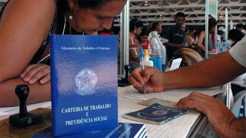 Procurando emprego? Veja algumas das principais vagas abertas no país