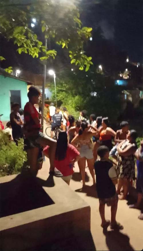 Homem sofre ferimento por arma branca na própria residência e suspeita aponta a mãe como autora