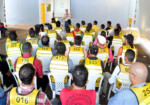 Cursos para capacitar motoboys não será prorrogado pelo Denatran