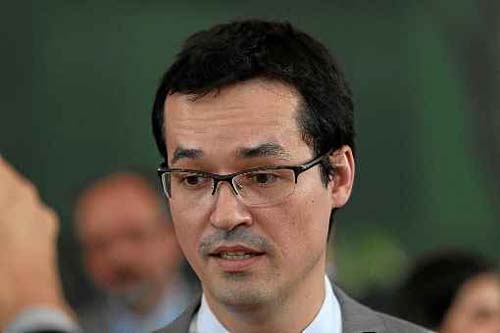 CNMP aplica pena de censura a Deltan Dallagnol por criticas a Calheiros