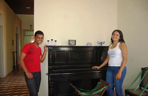 Aluno com defiencia auditiva vai representar União em Congresso em Brasilia