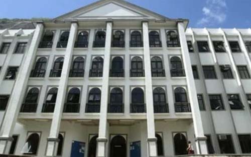 Unirio: polícia cumpre mandados contra aluno acusado de fazer ameaças