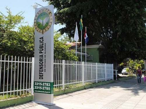 Justiça obriga Estado a regularizar fornecimento de anticonvulsivo em 45 dias