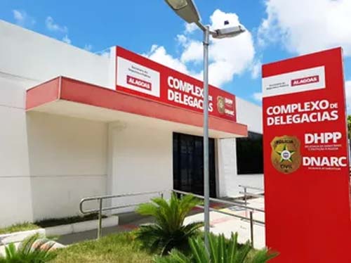 Acusado de homicídio é preso por agentes da DHPP em Maceió