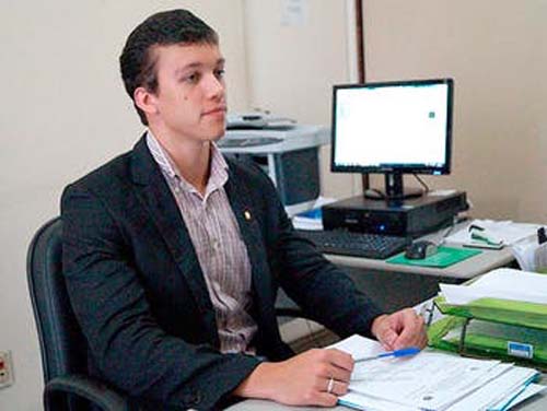 Foragido da Justiça por homicídio é preso enquanto curtia carnaval em Marechal Deodoro