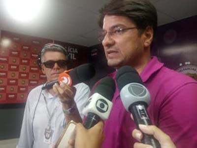 Polícia prende terceiro suspeito de participação no assassinato de taxista