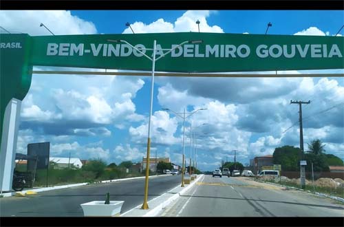 Adolescente morre afogado após escorregar de pedra em rio de Delmiro Gouveia