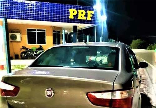 Motorista por app é feito refém e sofre acidente em Delmiro