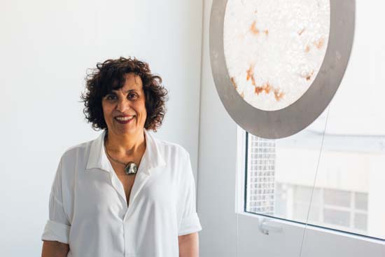 Denise Milan, a artista que quer valorizar a história e a força da natureza