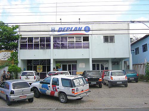 Polícia
