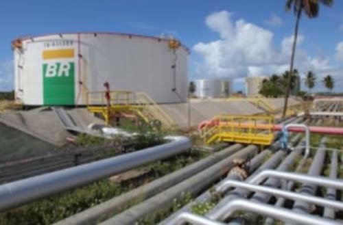 Gasolina cara faz venda de etanol crescer mais de 150% nos postos de AL, diz ANP