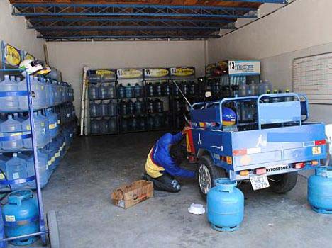 'Gás de cozinha deve sofrer novo aumento para acompanhar a gasolina', diz ASMIRG-BR