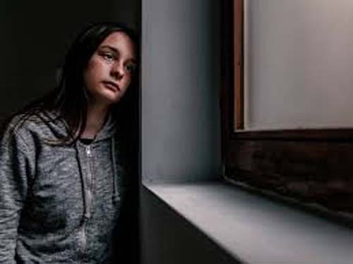 Sobrecarregadas, mulheres sofrem mais de depressão e ansiedade que homens