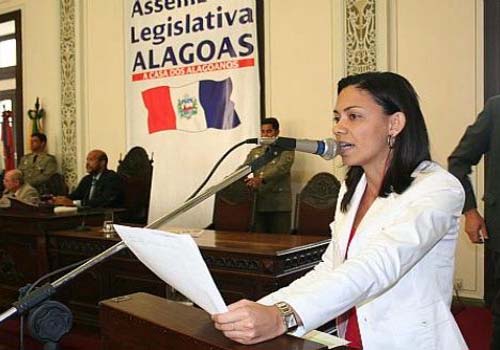 Deputada estadual Flávia Cavalcante é indiciada pela Polícia Federal