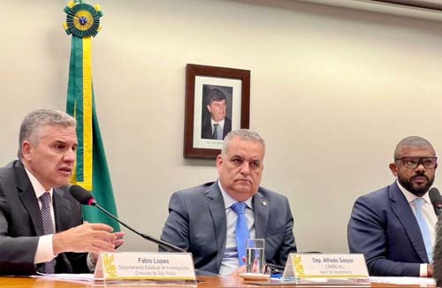 Deputado Alfredo Gaspar preside audiência pública sobre combate ao crime organizado no Brasil