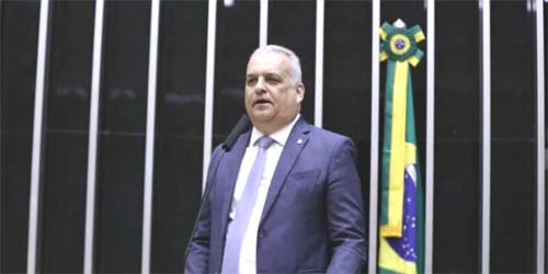 STF: Aliado de Bolsonaro será relator de proposta que pode suspender ação penal