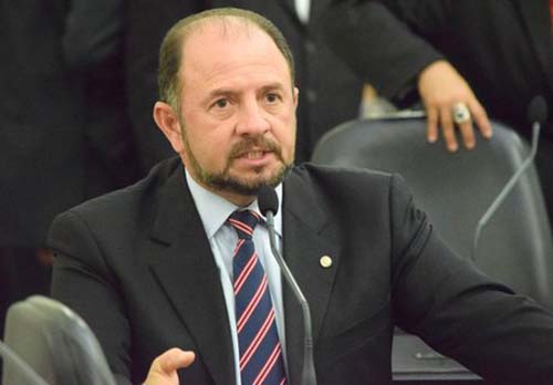 Deputado Antônio Albuquerque denuncia abuso de poderes do MP, PRF, IBAMA, Polícias e furtos da SMTT