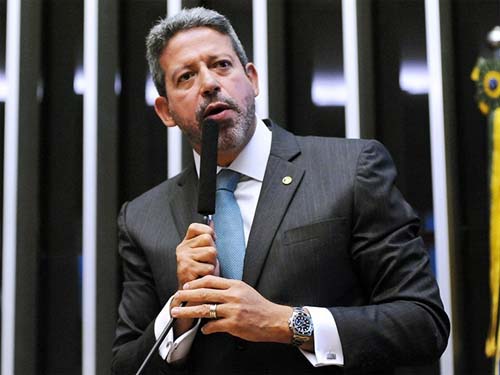 Arthur Lira é um dos 35 deputados que não recebeu emendas em 2024
