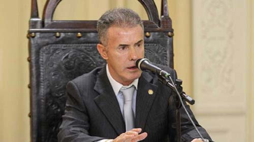 Presos, seis deputados não são diplomados no Rio