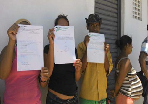 Famílias vítimas das enchentes têm até hoje para deixarem casas em Viçosa