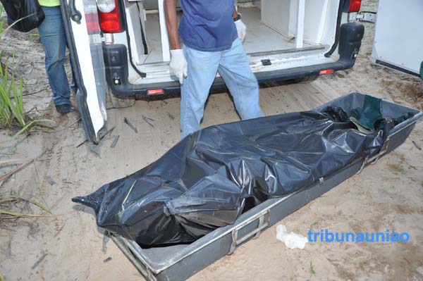 Homem é achado por pescadores no Rio Mundaú em adiantado estado de decomposição