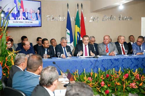 Três municípios concedem título de cidadão honorário ao Desembargador Washington Luiz