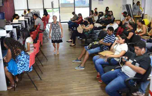 Mais de 1,9 milhão pedem seguro-desemprego desde início da pandemia