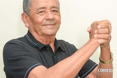 Vereador supera o problema que o deixou sem palavras e é eleito para o 13º mandato em Pariconha.