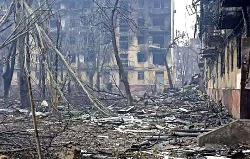 'Espiões amadores' do Twitter querem mostrar a verdade sobre a guerra da Ucrânia