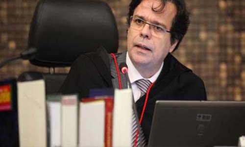 TJ mantém bloqueados R$ 15 mil de contas do Estado