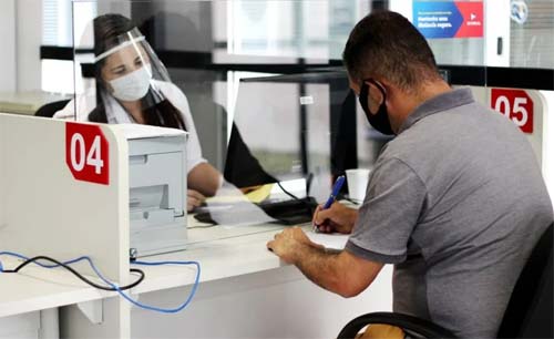 Detran/AL determina volta de servidores vacinados com as duas doses ao trabalho