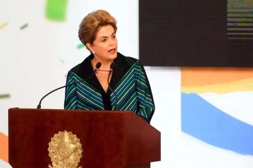 AGU recorre de decisão que aprovou R$ 400 mil a Dilma por perseguição na ditadura
