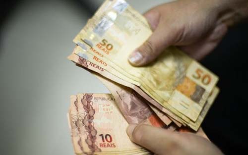 Dívida dos alagoanos somam quase R$ 3 bilhões, aponta Serasa