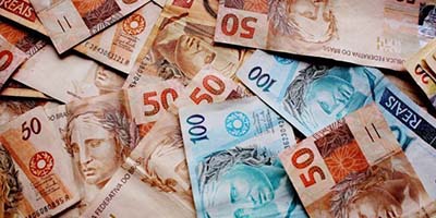 Empresas, estados e municípios devem à Previdência 3 vezes valor do déficit do INSS