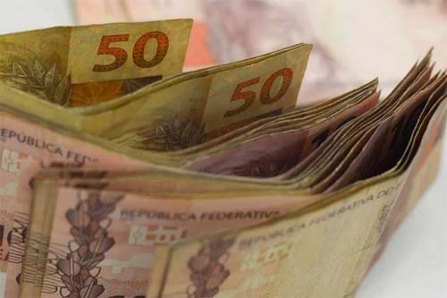 Dívida pública atinge R$ 7,6 trilhões em abril, com alta de 1,44% no mês