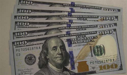 Dólar recua com apetite por risco em NY e alta do petróleo