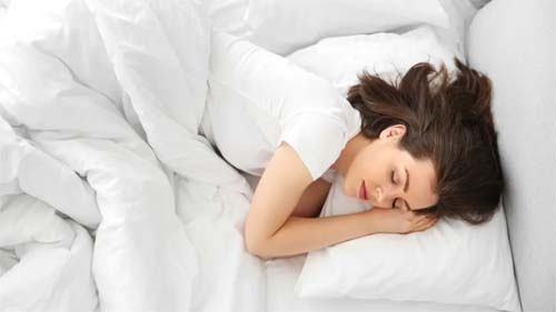 Especialista aponta mudanças simples na rotina para melhorar a qualidade do sono