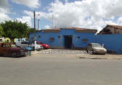 Polícia de Murici registra dois crimes na madrugada deste domingo; uma vitima agoniza no HGE