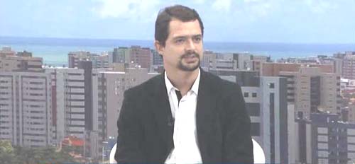 Dr. Mário Amorim explica, em importante entrevista tudo sobre Varizes