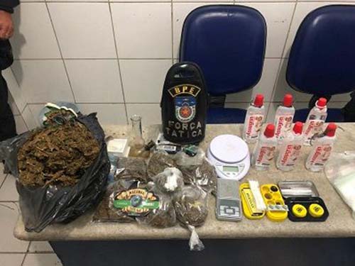 Polícia Militar apreende entorpecentes com jovem em Antares