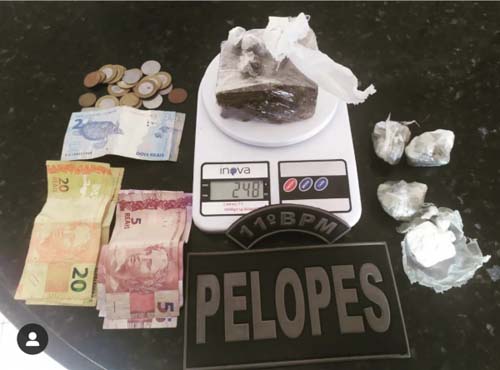 Após denúncias, polícia prende acusado de tráfico de drogas no Beco do Tamanduá em Penedo