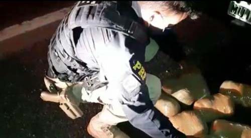 Mais de 10kg de maconha são apreendidas no sertão pela PRF