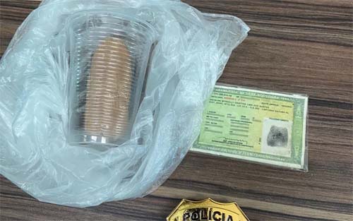 Mulher é presa tentando entrar com drogas na Penitenciária de Segurança Máxima