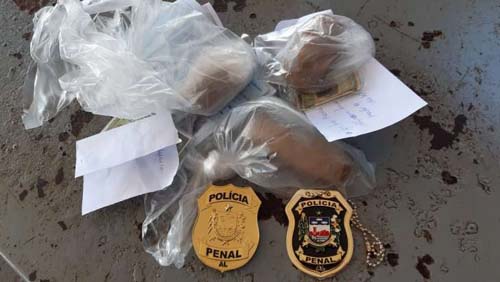 Mulheres são flagradas tentando entrar em presídio com maconha nas partes íntimas
