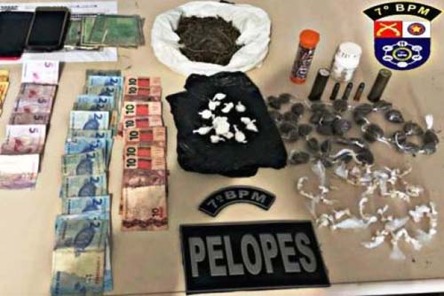 Quatro são presos por tráfico de drogas em Santana do Ipanema